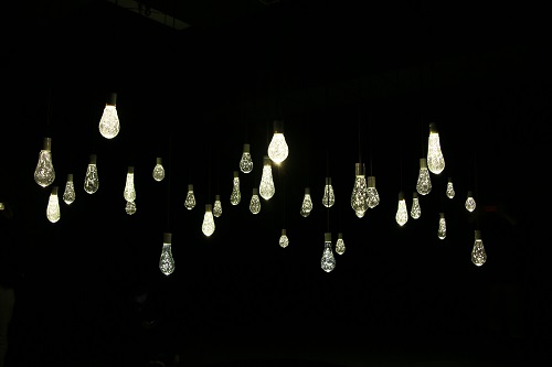 輝く水風船の部屋 Water Balloon Room 初展示 アイデアが光る エコ アートアワード14 も同時開催中 オタ女
