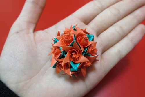 Youtube で100万回再生突破 海外でも注目の Origami の魅力を再発見してみた オタ女