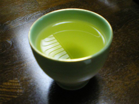 もうすぐ新茶の季節！　美容にも効く緑茶は女子の嬉しい味方