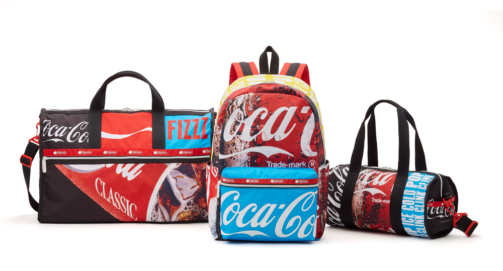 あの真っ赤なカップや缶がそのままバッグに レスポートサック コカ コーラ コラボコレクション オタ女