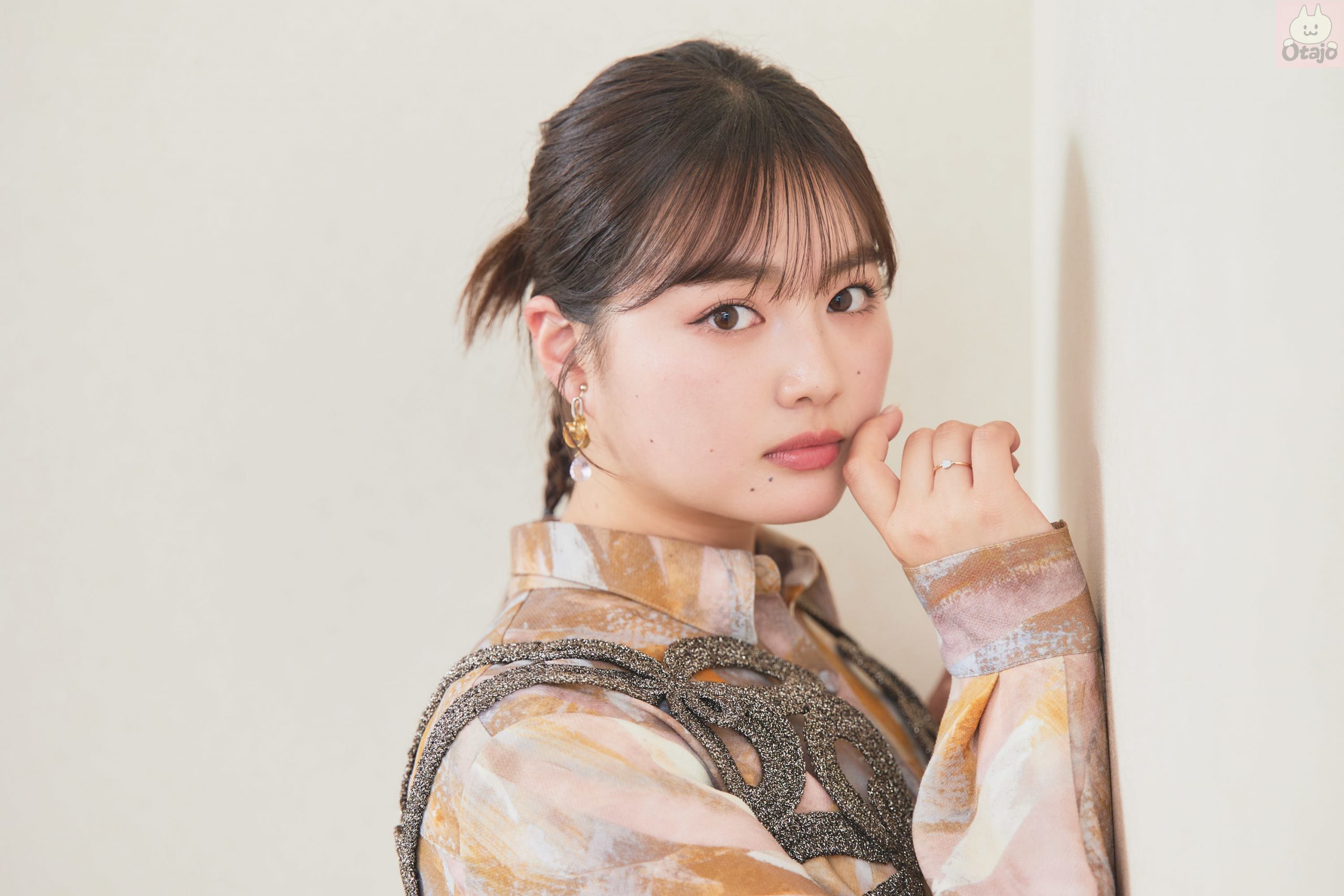 箭内夢菜　胸キュンシーンは顔が近すぎて焦点が合わない!? 曽野舜太の気遣いにもキュン！おまけコーナーも必見の激甘恋愛ドラマ『低体温男子になつかれました。』インタビュー